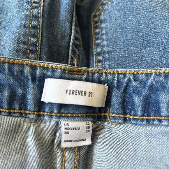 Forever-21 Women's Blue Jeans - Picture 3 of 7